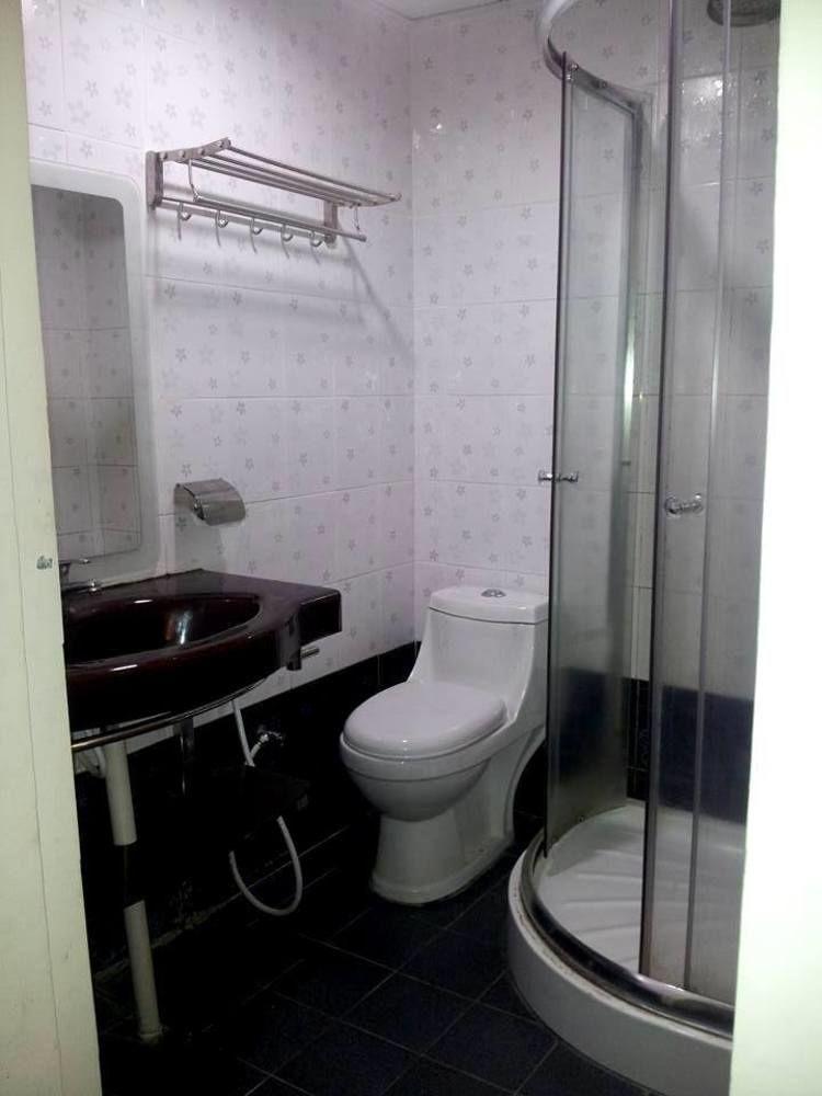 โฮเต็ล บินตัง อินดาห์ Hotel โกตาบารู ภายนอก รูปภาพ